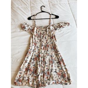 Off the shoulder sundress